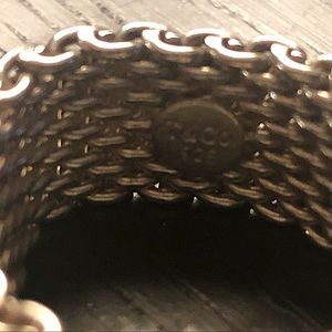 Tiffany & Co. Somerset size 8 ring, retired, with pouch and box